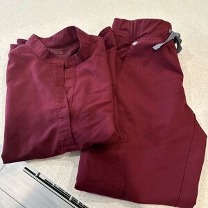 Figs scrubs (set). Size XS